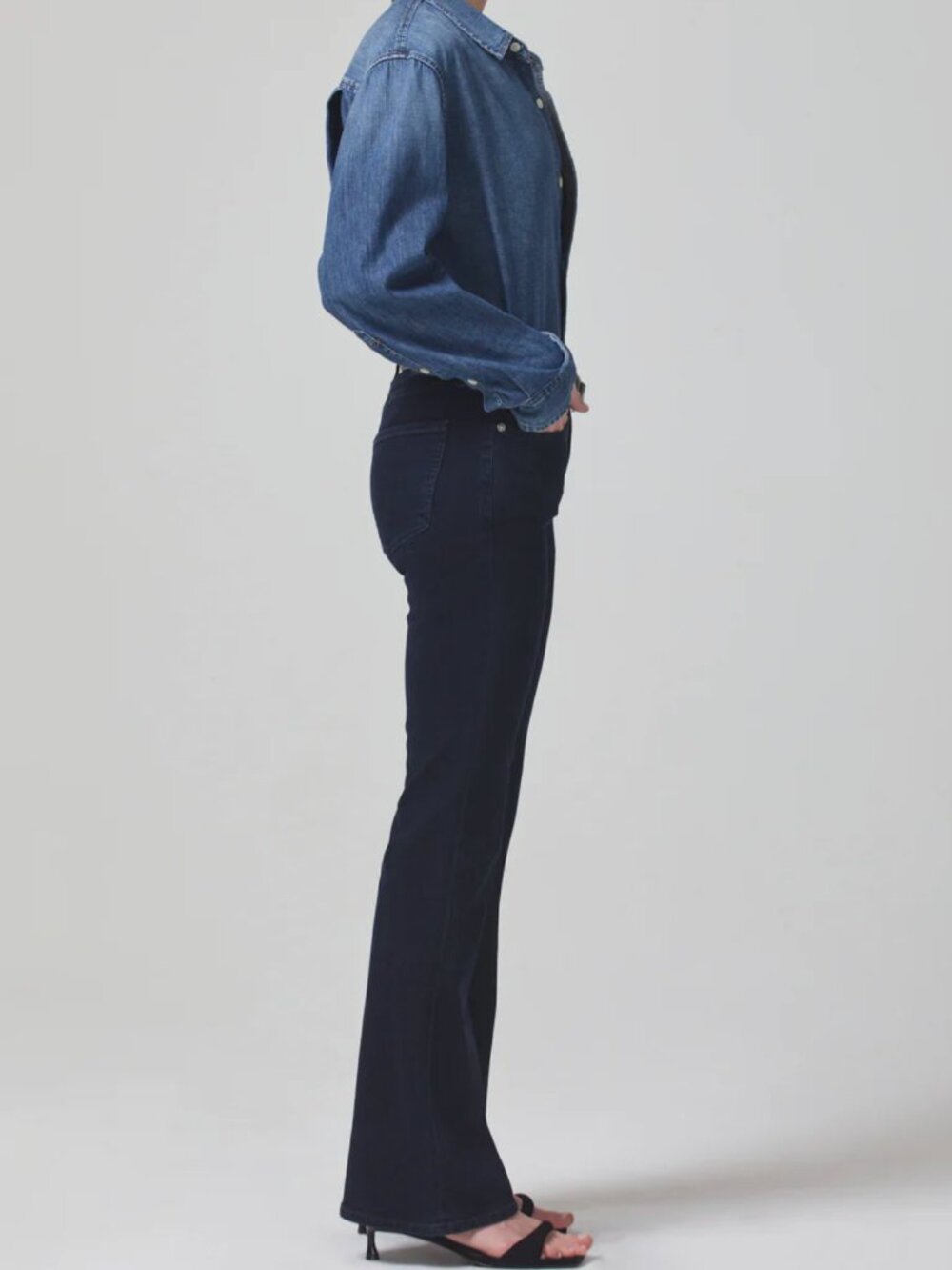 Citizens of Humanity - Isola Flare Jean -Chamber Dark Wash High Rise Flare Denim - Picture 3 of 7